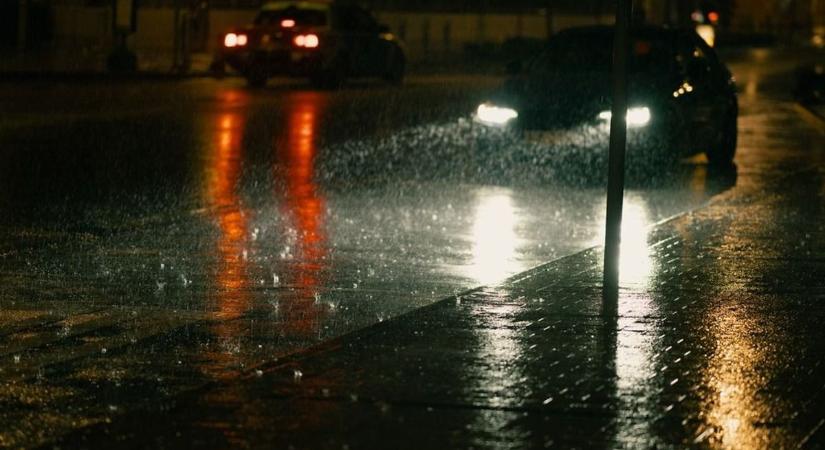 Eső és szél jöhet éjszaka, de hideg nem lesz