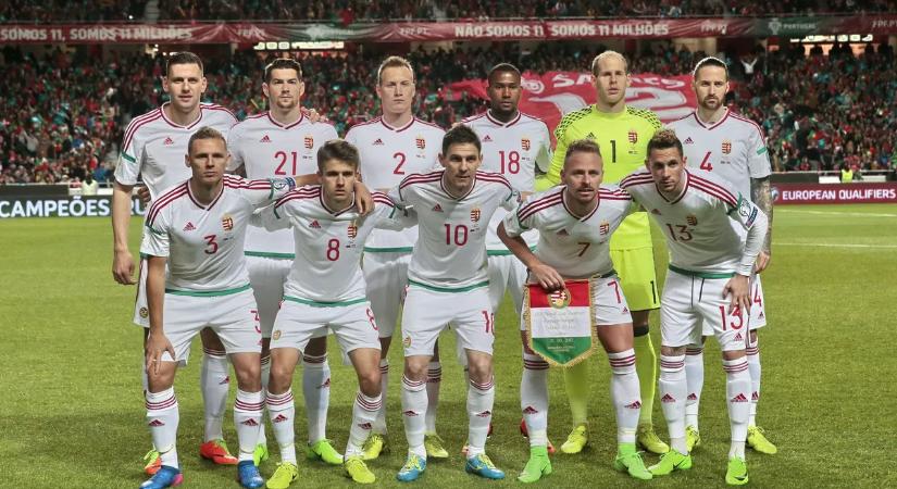 Válása után magyar műsorvezetővel ismerkedik a válogatott focista exfelesége