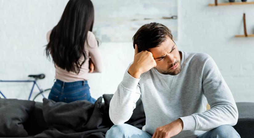 Ezekből a jelekből kiderül, hogy már nem tervez veled hosszú távon a párod