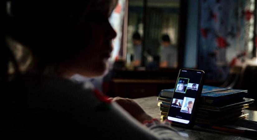 Beköszöntött a vírusok új kora, a számítógépek mellett a mobilok is egyre nagyobb veszélyben vannak