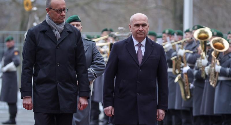 Katonai tiszteletadással fogadta Merz Bolojant – Partnerség és közös felelősségvállalás