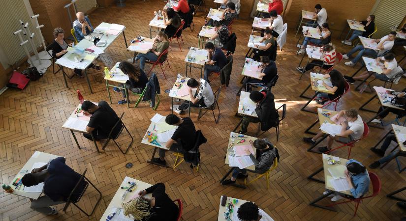 2019-hez képest több mint a felére csökkent a nyelvvizsgázók száma