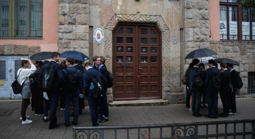 Drasztikusan csökkent a nyelvvizsgázók száma Magyarországon