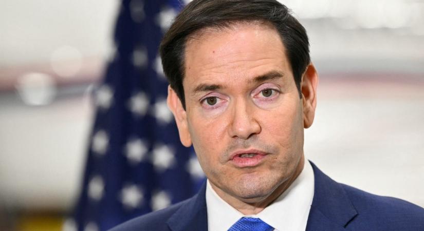 Az amerikai külügyminiszter nem zárta ki egy megelőző csapás lehetőségét Iránban