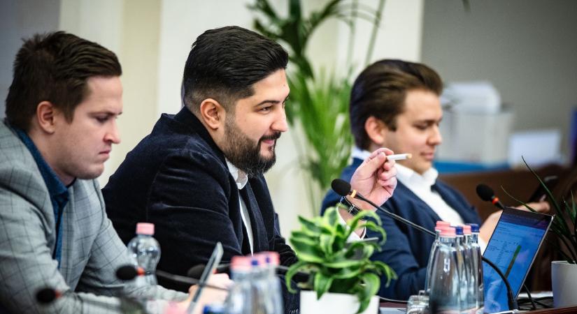 Soproni Tamás: Visszataszító Radics Béla pökhendi stílusa