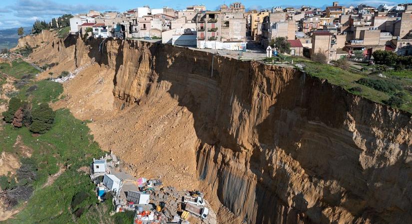 Földcsuszamlás Niscemiben: fennáll a veszély, hogy „minden leomlik” – Meloni a helyszínre látogatott