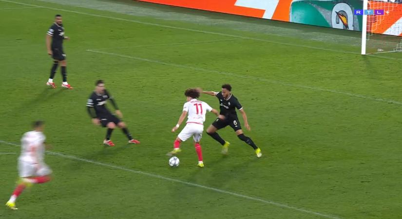 A Juventus döntetlent játszott Monacóban, így rájátszásra kényszerül