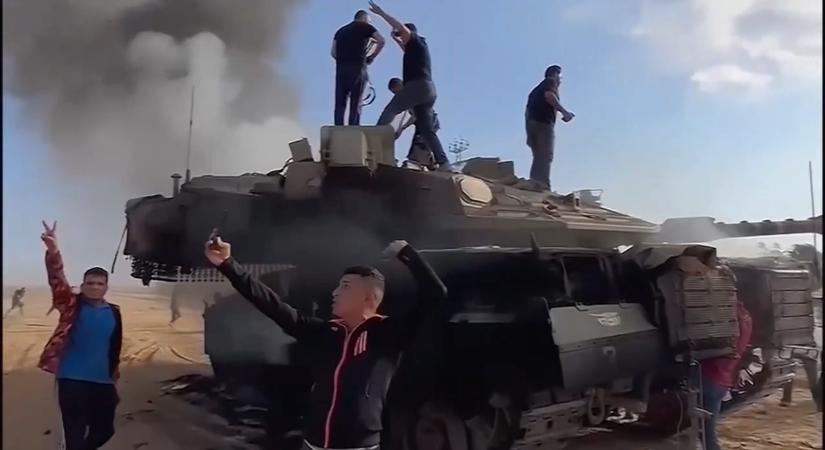 Internet nélkül, törölt járattal: hogyan jutott haza a káoszban rekedt magyar turistacsoport Iránból?