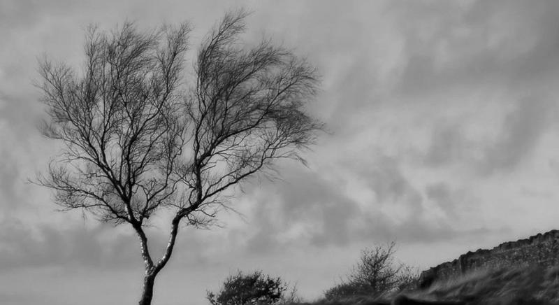 Dél felől megszűnik az eső, de marad többnyire felhős idő