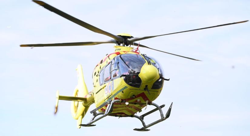 Mentőhelikopter érkezett Jászapátira, borzalmas dolog történt