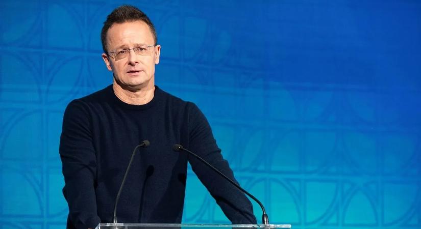 Szijjártó Péter fontos bejelentést tett a Fradi El-meccséről, sok szurkolót érint a döntés