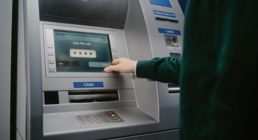 Országos leállás: elérhetetlenek lesznek a banki szolgáltatások