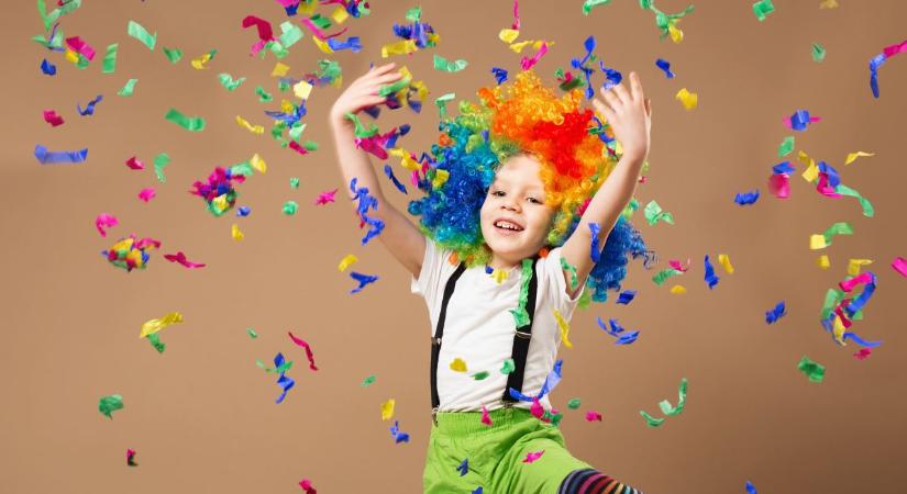 A balerinák és szuperhősök ideje lejárt: idén ez az 5 legnépszerűbb farsangi jelmez