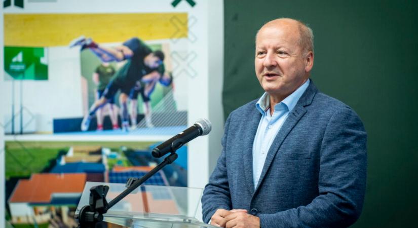 Simicskó István: Önmérsékletre van szükség