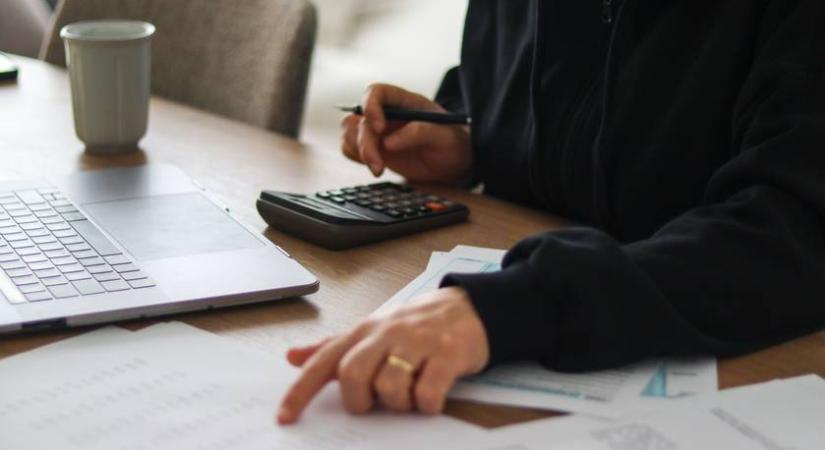 Most először kér ilyen bevallást a NAV, napokon belül lejár a határidő