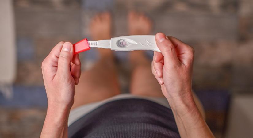 Mikor érdemes terhességi tesztet csinálni? Így kerülheted el a fals negatív eredményt