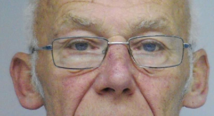 Figyelem! Ezt a német férfit körözi a rendőrség a pacsai gyilkosság kapcsán (fotó és felhívás)!