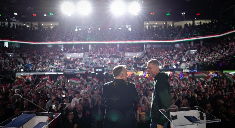 A magyarok 55 százaléka szerint Orbán Viktor elfáradt, már alkalmatlan, a legtöbb fideszes Szijjártó Péternek adná a miniszterelnöki széket