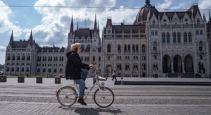 Ezt várja most mindenki: megkapja a bizonyítványát a kormány