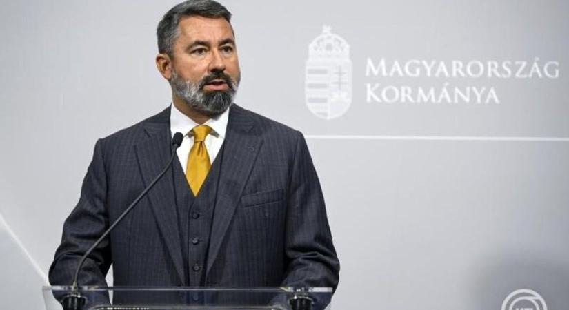 A kormány most minden magyart megszólít: kiderül, hányadán állnak Brüsszellel