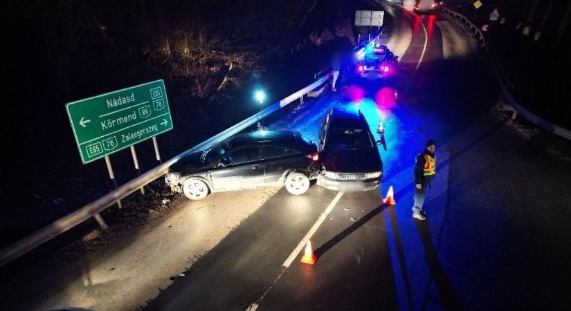 Az Opel Astra sofőrjét keresi a zalai rendőrség – Elfutott a balesetet helyszínről