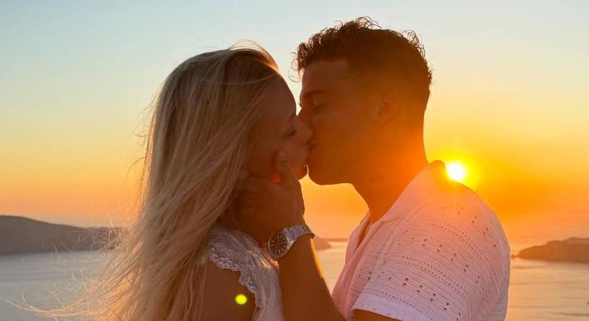 Schobert Norbi fia hercegnőként ünnepelte szerelmét – Petra már a család része