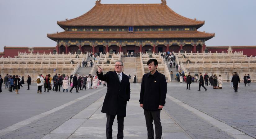 Hszi Csin-ping: elengedhetetlen a párbeszéd erősítése Kína és az Egyesült Királyság között