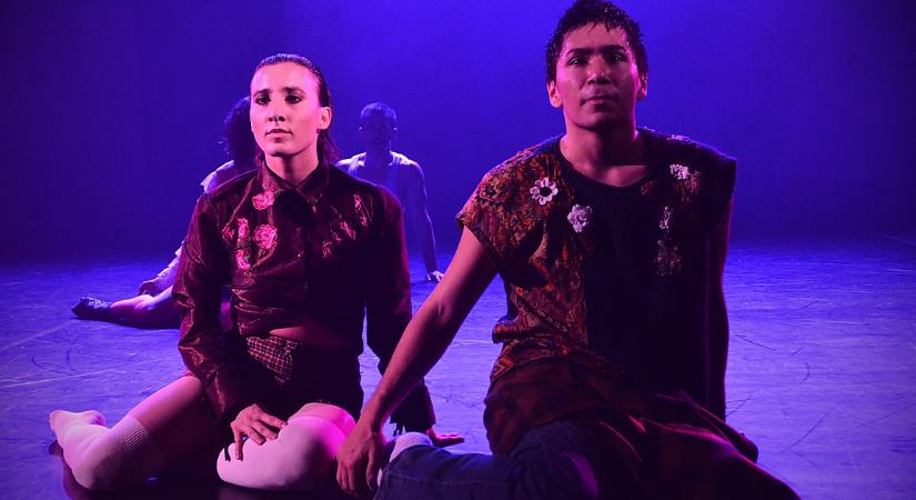 Az álmok és a vágyak világába röpít ez a debreceni előadás