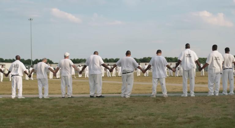 Halálra verik a rabokat a börtönökben, és nincsen semmilyen megoldás