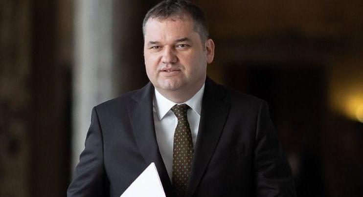 Cseke: Bolojan addig marad miniszterelnök, amíg élvezi a saját pártja támogatását