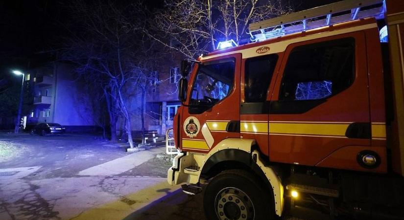 Hat ember halt meg szén-monoxid-mérgezés miatt, erre figyelmeztet a katasztrófavédelem – fotók