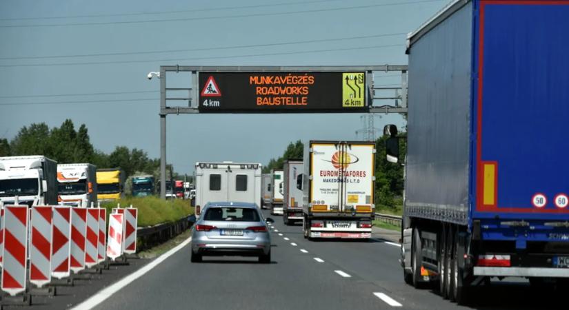 Lezárják az M1/M7-es autópálya kivezető szakaszát!