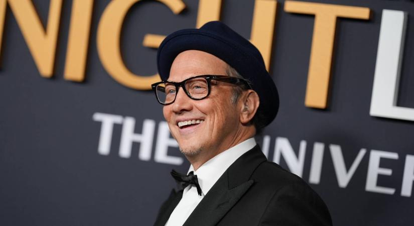 Mi történt? Rob Schneider 15 év házasság után válik a feleségétől