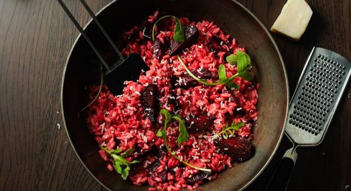 Krémes céklás rizottó leheletnyi gyömbérrel: természetközeli ízek a tányéron