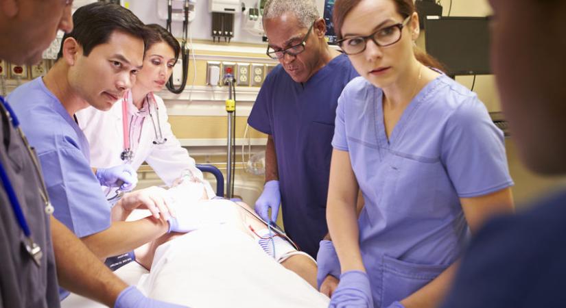 Bérszakadék férfiak és nők között az amerikai egészségügyben