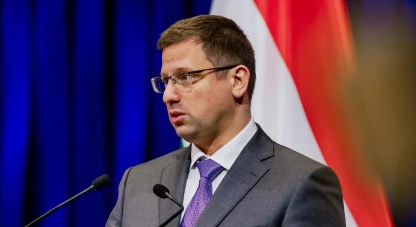 Gulyás Gergely: ma megkezdődik a nemzeti petíció kézbesítése