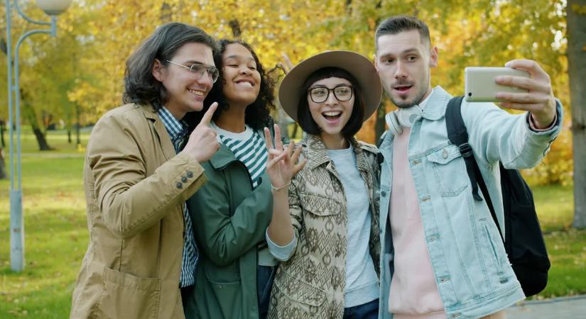 Mennyire ismered a fiatalok szlengjét? Ez a hét szó a többségen garantáltan kifog