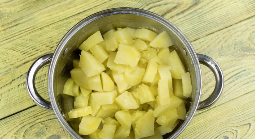 Ezzel a módszerrel mindig hibátlan lesz a főtt krumpli