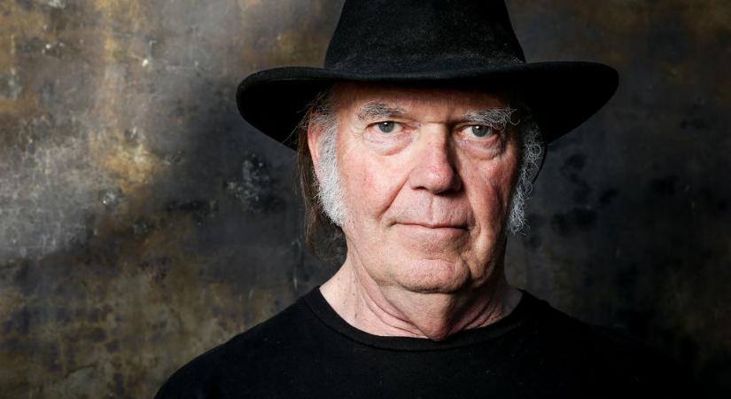 Neil Young teljes szívéből küldött békeajándékot Grönlandnak