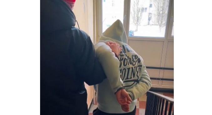 Sajószentpéteren elfogtak két drogdílert