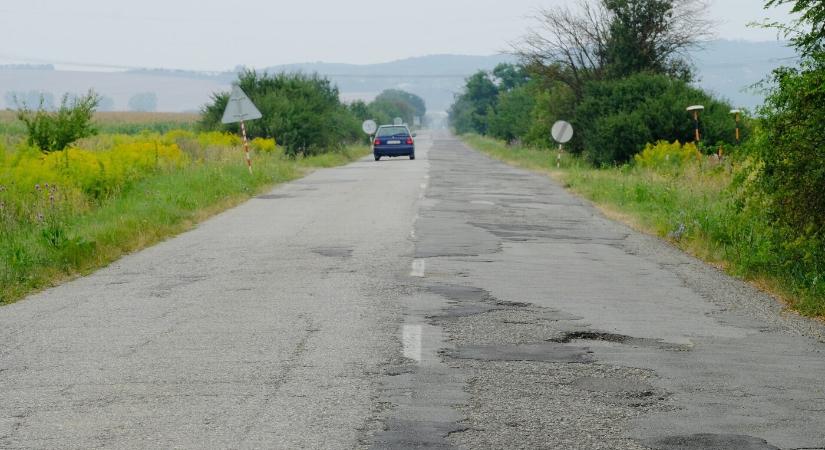 Véget érhet a Kassa-Saca és Nagyida közötti út felújítása körülötti huzavona