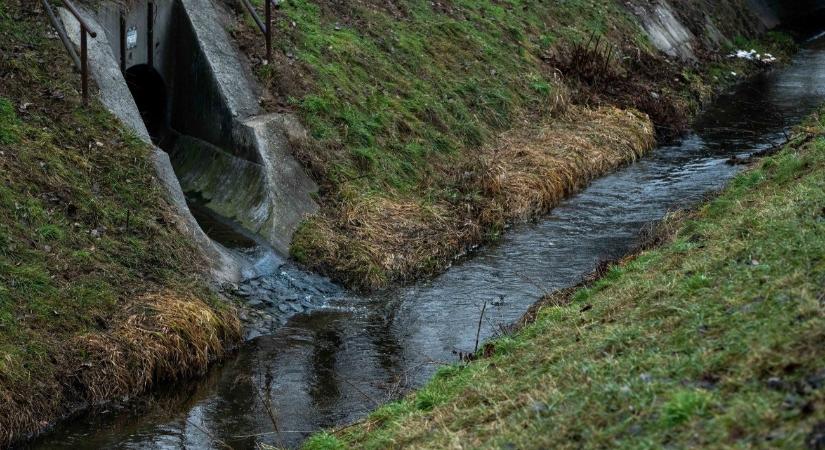 Néhány dolog már most kiderült a fővárosi olajszennyezésről – képek