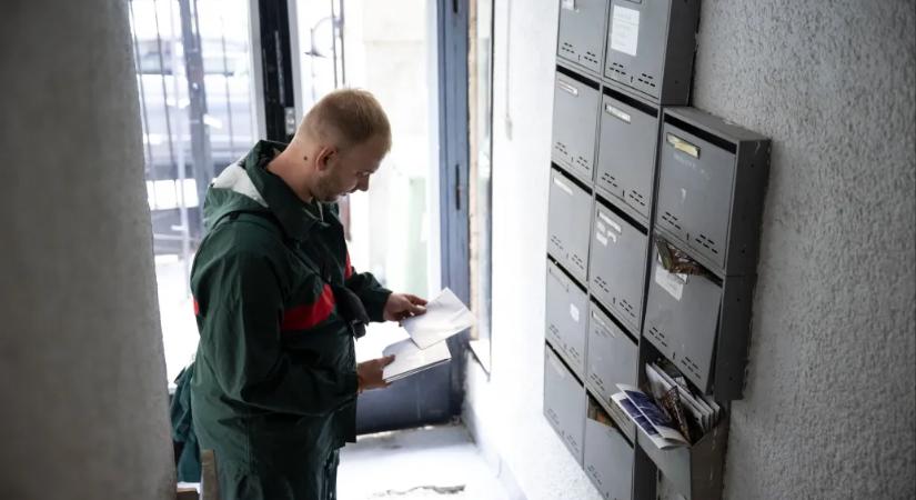 A választások előtt még a máskor fukar állami cégek is gálánsabbak a dolgozóikkal