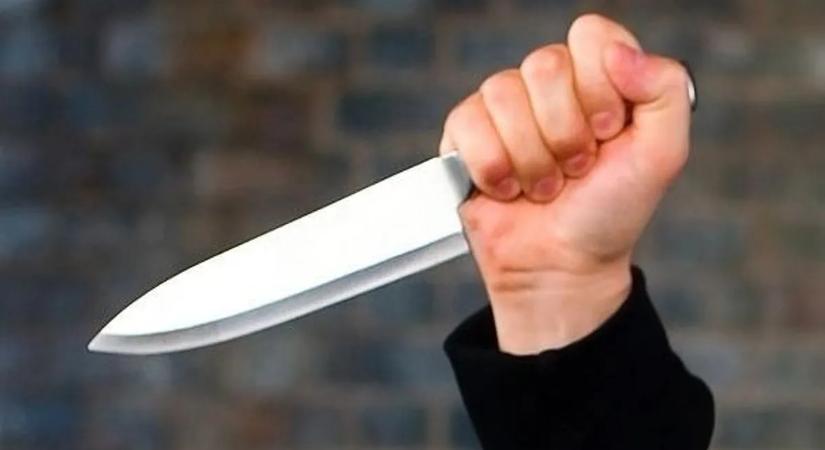 Egy Facebook hirdetés miatt 70 késszúrással gyilkoltak meg egy várandós nőt