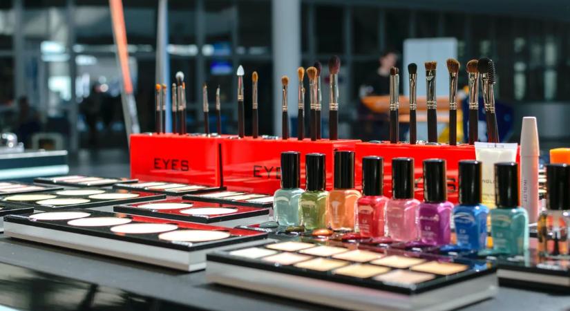 Kivonulhat Magyarországról egy nagy kiskereskedelmi márka, meghirdették a kiárusítást