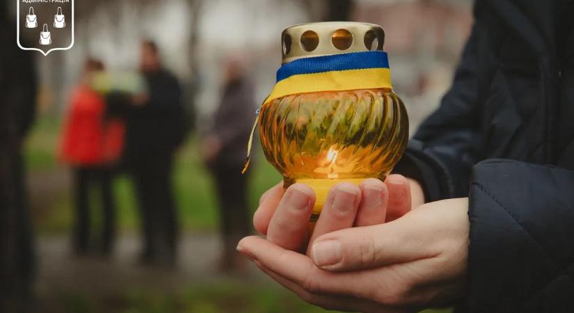 Szumi megyében egy település lakói blokkolják a katonai temető építését