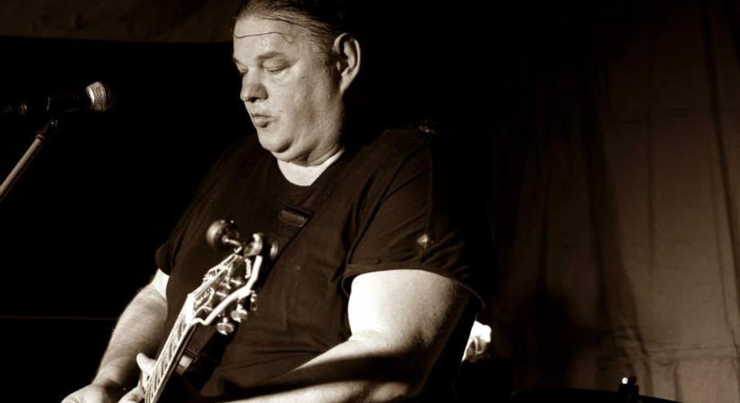 Elhunyt a legendás csallóközi rockzenész