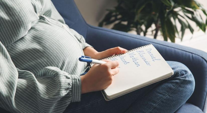 Meglepő döntés: drasztikusan átalakult a keresztnevek listája