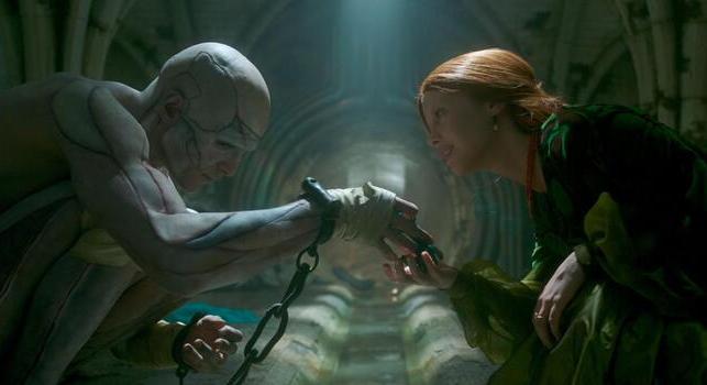 Guillermo del Toro újra összevarrja Frankenstein szörnyét