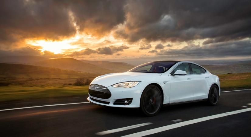 Mit adott nekünk a Tesla Model S?